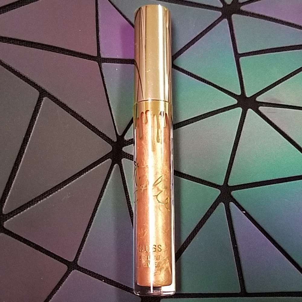 Poppin gloss